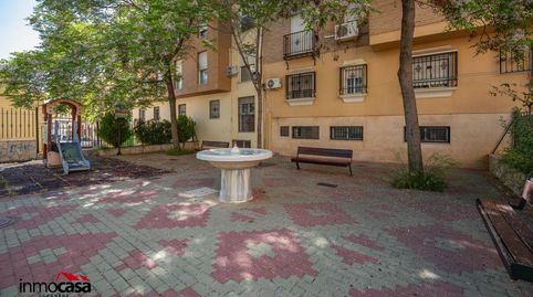 Foto 4 de Piso en venta en Plaza San Antonio, La Zubia Ciudad, La Zubia
