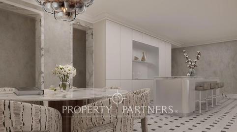 Foto 4 de Apartament en venda a Calle de Valenzuela, Jerónimos, Madrid