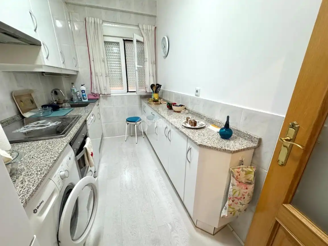 Cocina de Piso en venta en Madrid con Terraza