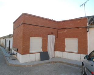Exterior view of House or chalet for sale in Pedrosa del Rey  with Heating, Private garden and Terrace