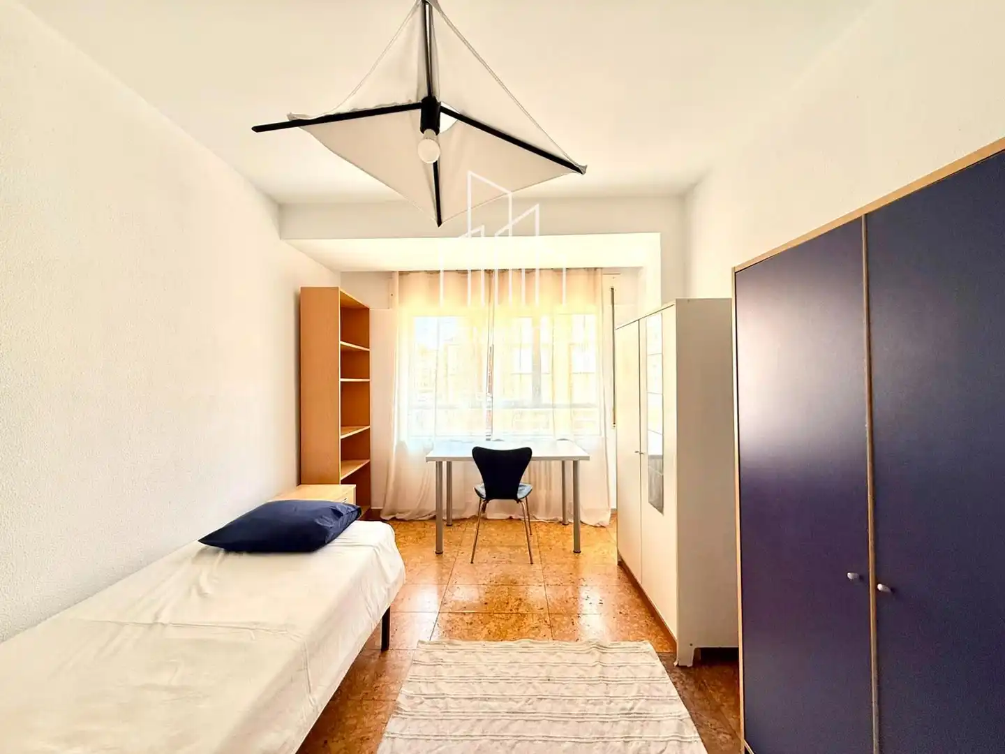 Schlafzimmer von Wohnung zur Miete in Salamanca mit Heizung, Terrasse und Möbliert