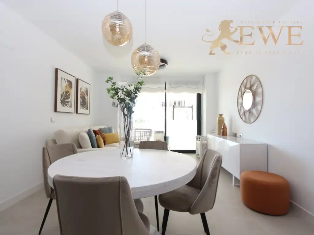 Penthouse with pool for sale in Calle Eslovaquia, imagen 13