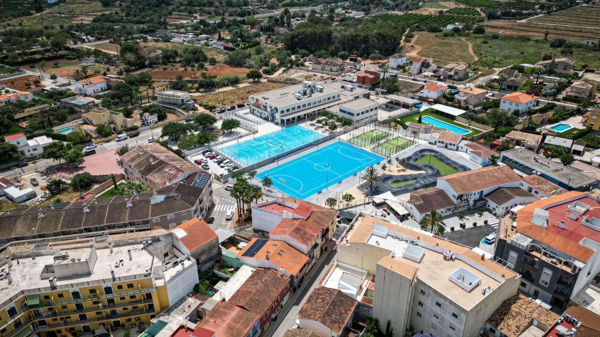 Piscina de Edifici en venda en Dénia