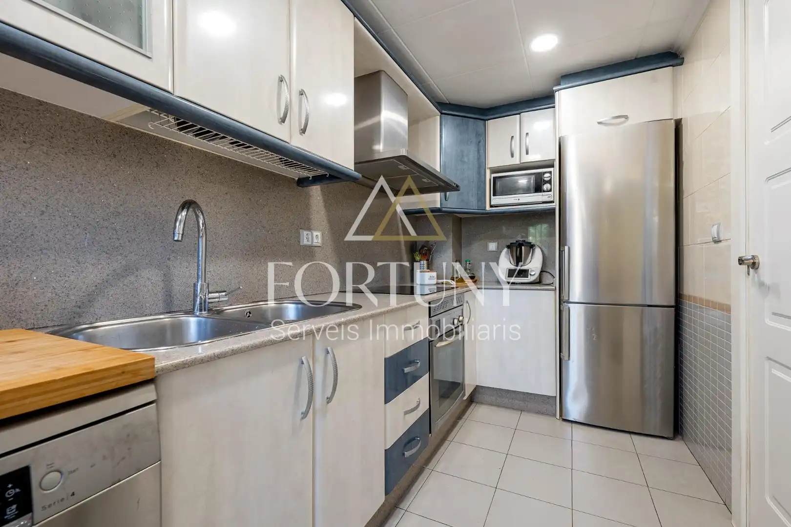 Cocina de Casa adosada en venta en Reus con Aire acondicionado, Calefacción y Terraza