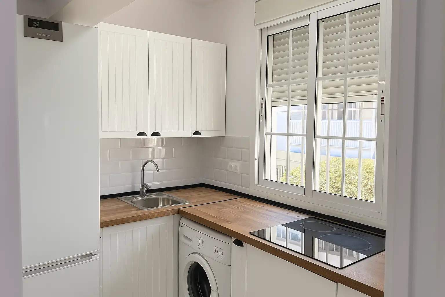 Kitchen of Flat for sale in Benalmádena  with Air Conditioner and Terrace