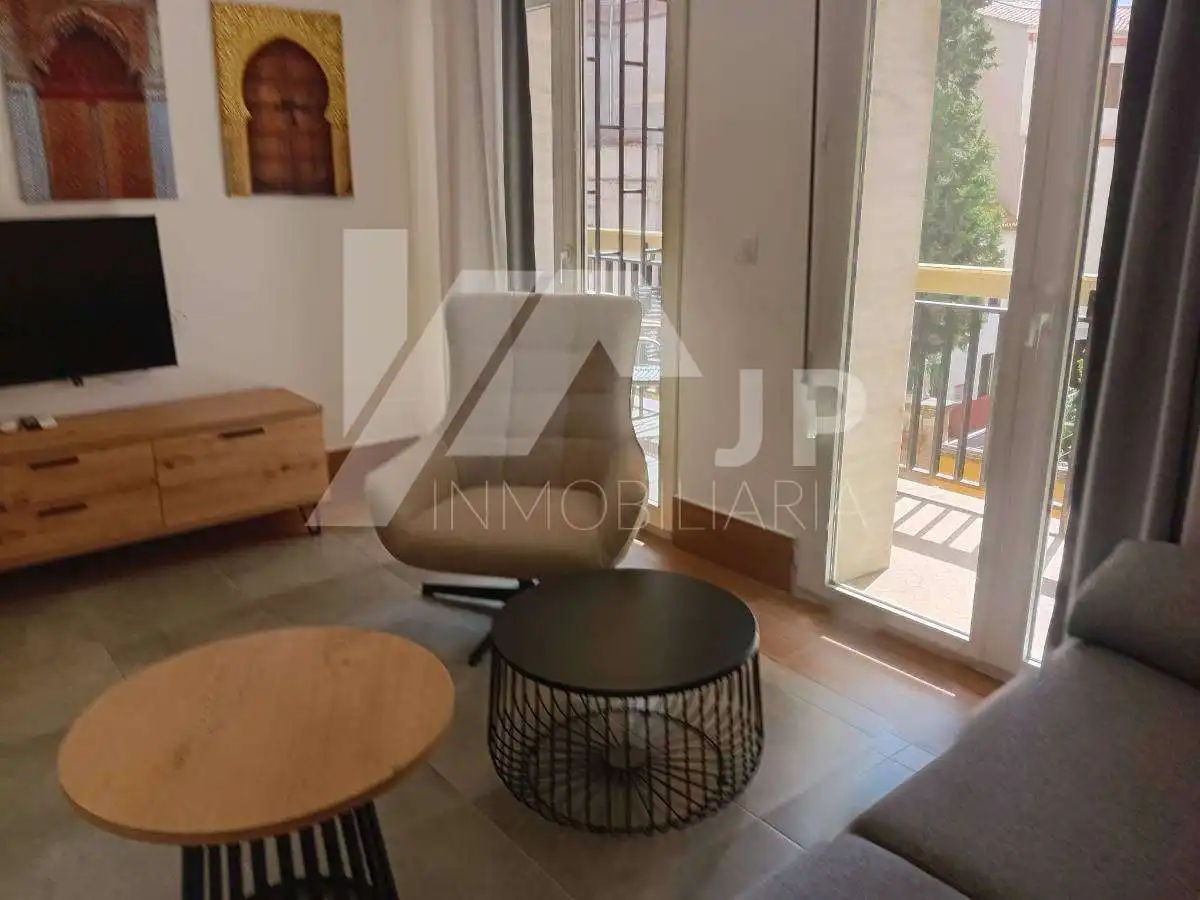 Balcony of Flat for rent in Granada  with Air Conditioner, Heating and Parquet flooring