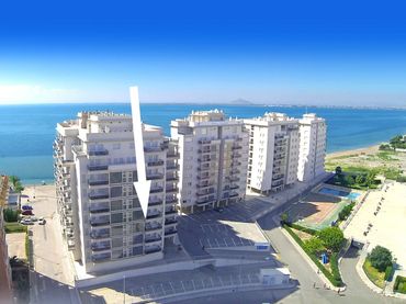 Apartament amb piscina en venda a Ronda de Veneciola