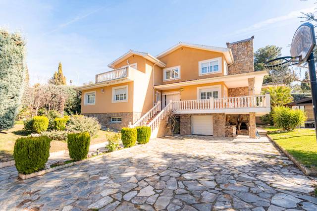 Casa-chalet en Venta en El Olivar de Mirabal