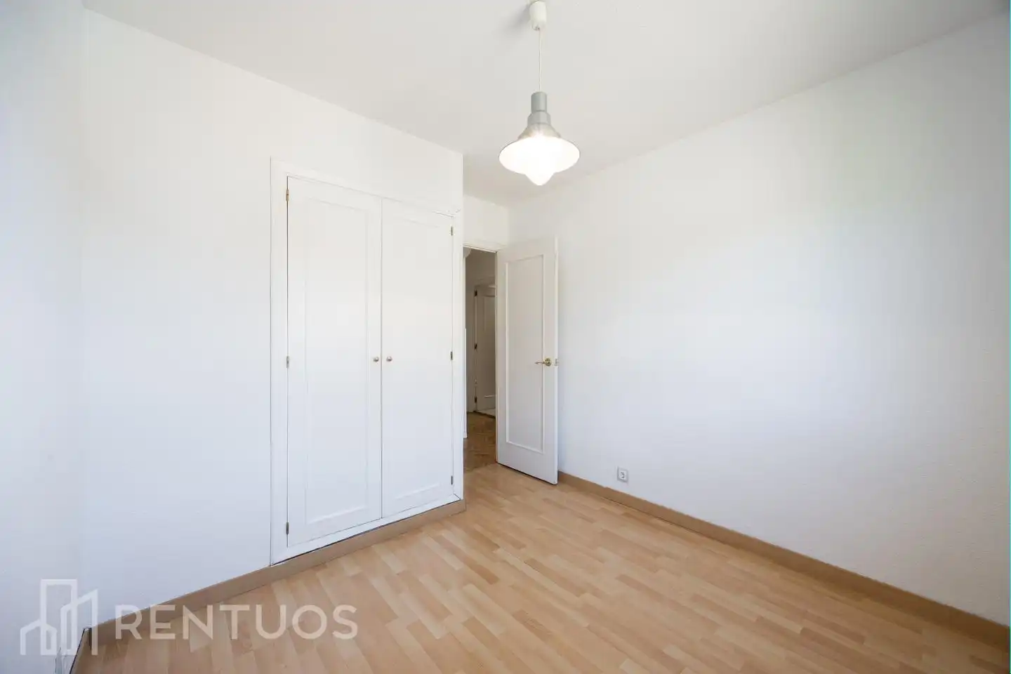 Bedroom of Flat for rent in Majadahonda  with Air Conditioner, Heating and Parquet flooring
