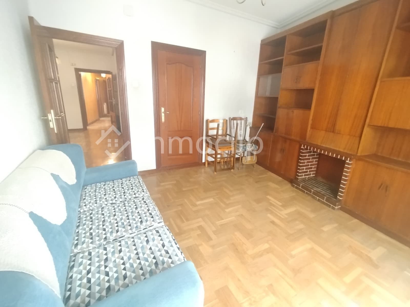 Living room of Flat for sale in Salamanca Capital  with Heating and Storage room