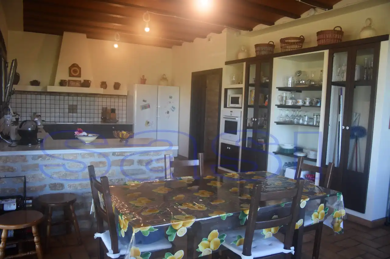 Cocina de Casa o chalet en venta en Montornès del Vallès con Aire acondicionado, Jardín privado y Terraza