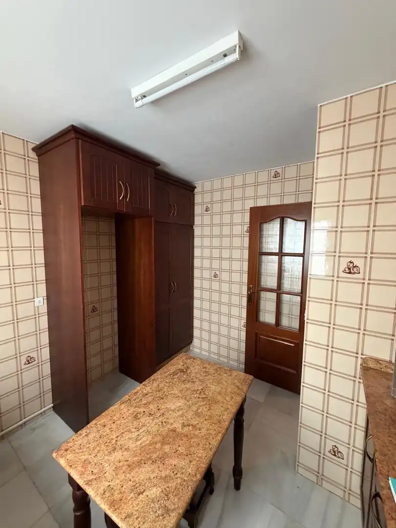 Dormitori de Casa o xalet en venda en Morón de la Frontera