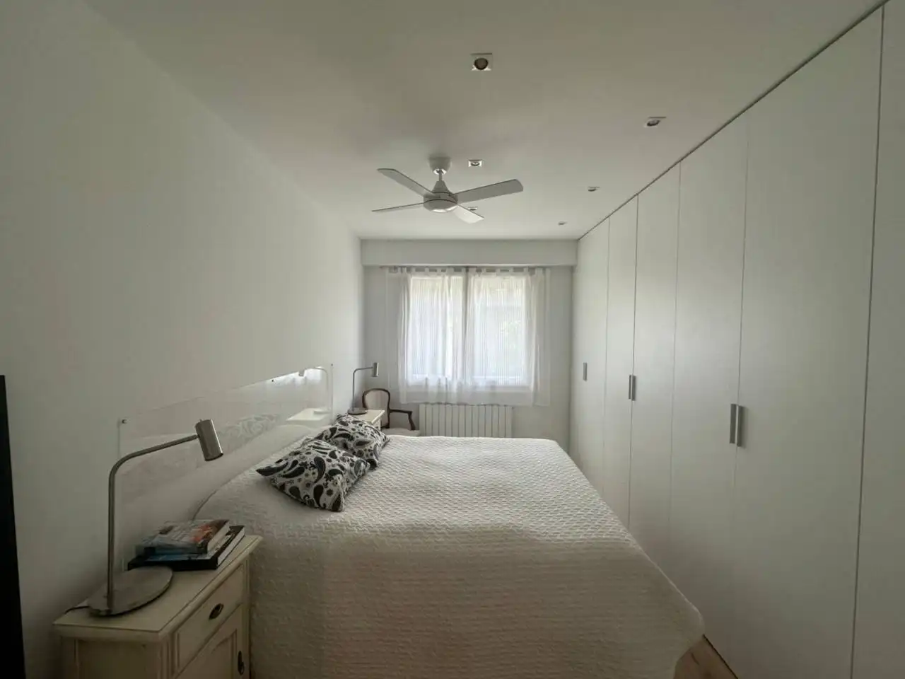Habitación de Piso de alquiler en Barcelona con Aire acondicionado, Calefacción y Amueblado