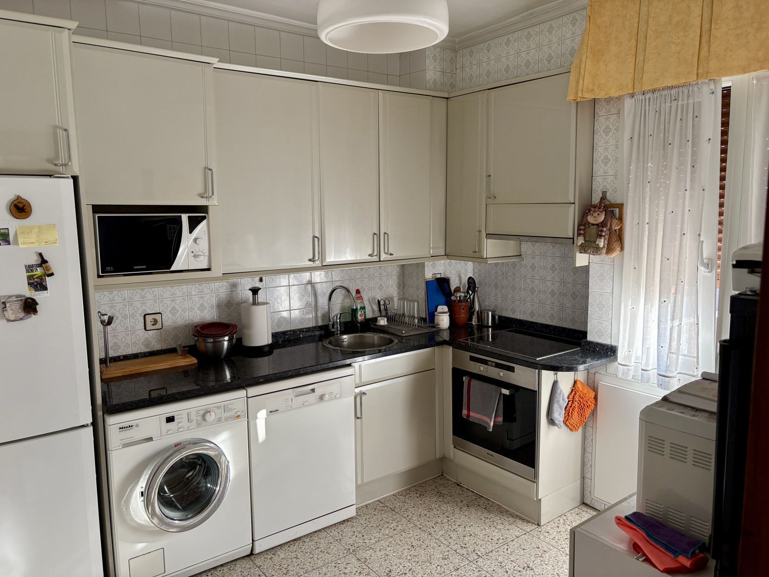 Cuina de Pis en venda en Vitoria - Gasteiz amb Calefacció, Parquet i Terrassa