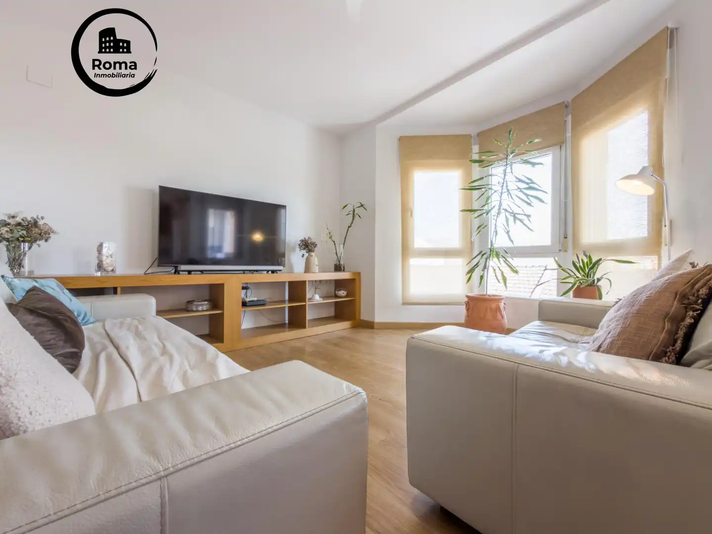 Living room of Flat for sale in Churriana de la Vega  with Air Conditioner, Heating and Terrace
