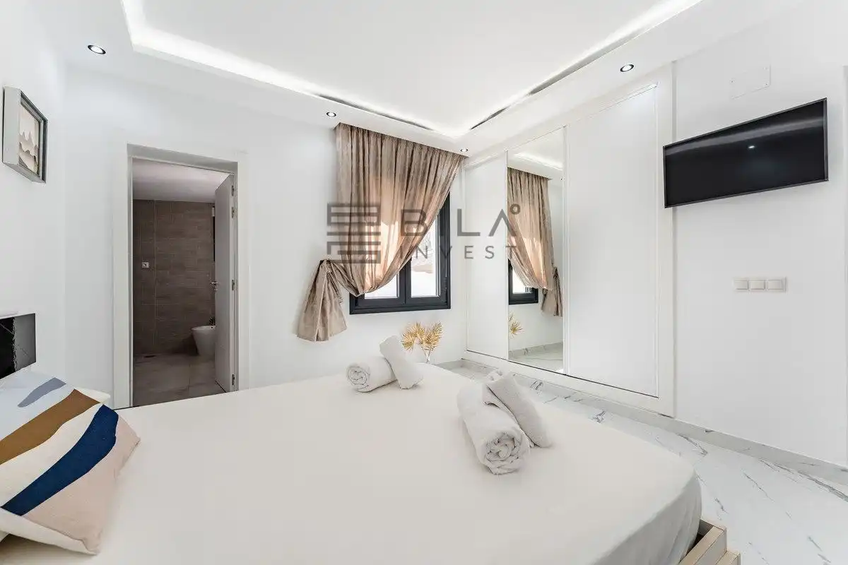 Chalet con piscina en venta en Riviera del Sol, imagen 23