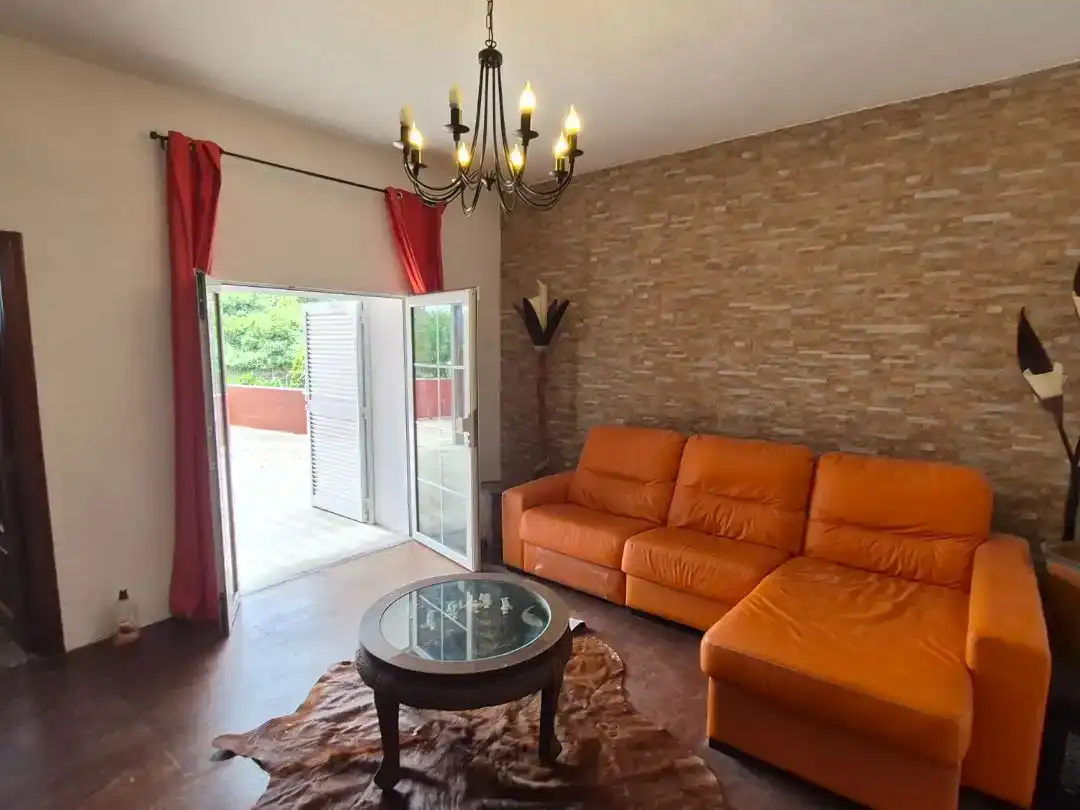 Sala d'estar de Planta baixa en venda en Moya (Las Palmas) amb Jardí privat, Parquet i Traster