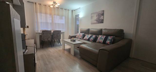 Piso en Venta en Avinguda de Joan XXIII en Sant Adriá Nord