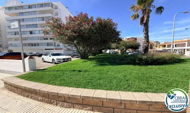 Apartamento con piscina en venta en Avinguda de la Gola de l'Estany, imagen 57