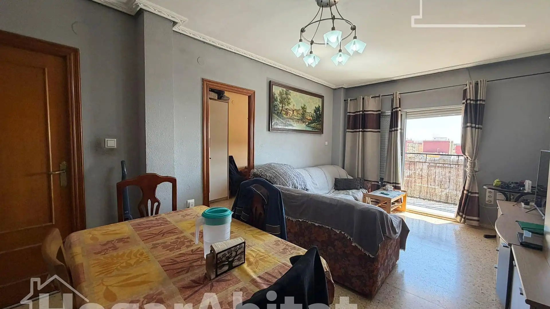 Habitación de Piso en venta en Paterna con Balcón