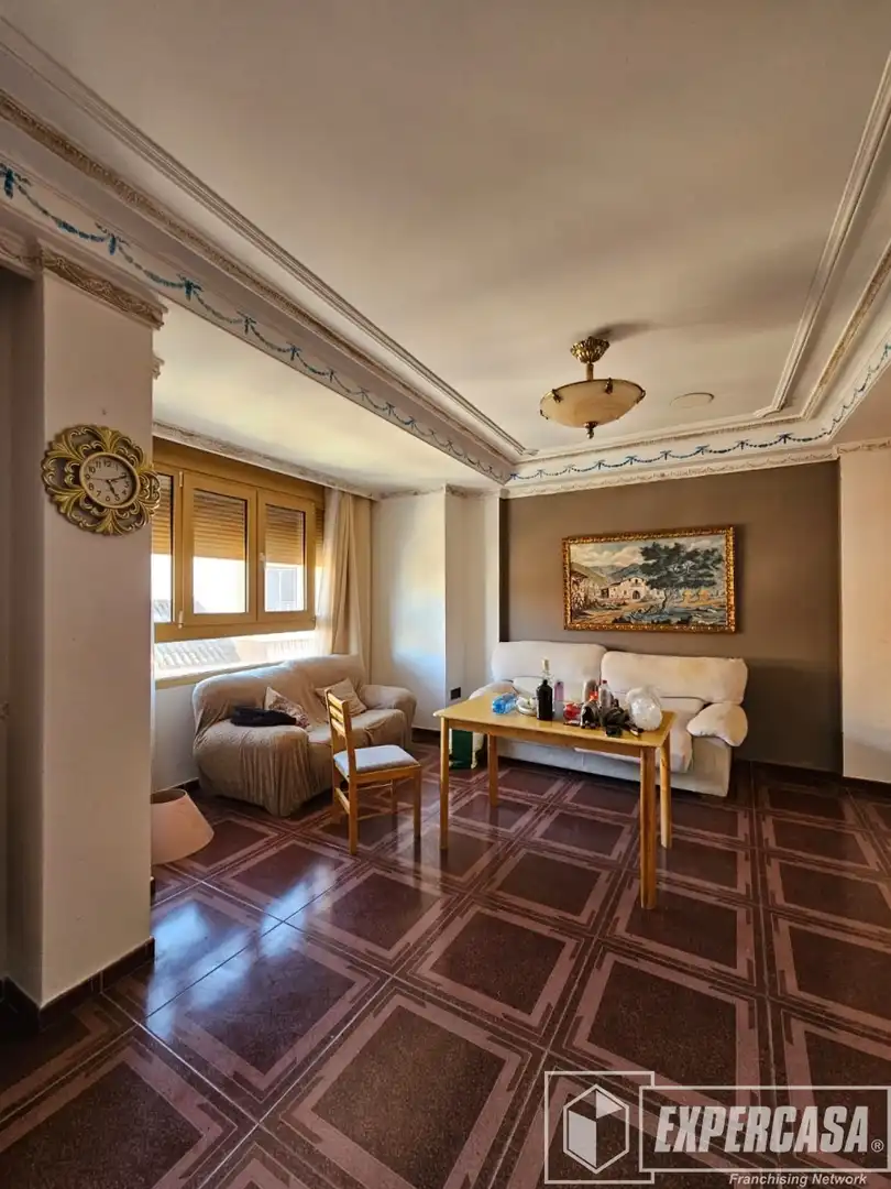 Piso en venta en Manuel