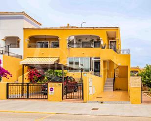 Vista exterior de Apartament en venda en Los Montesinos amb Aire condicionat, Jardí privat i Piscina comunitària