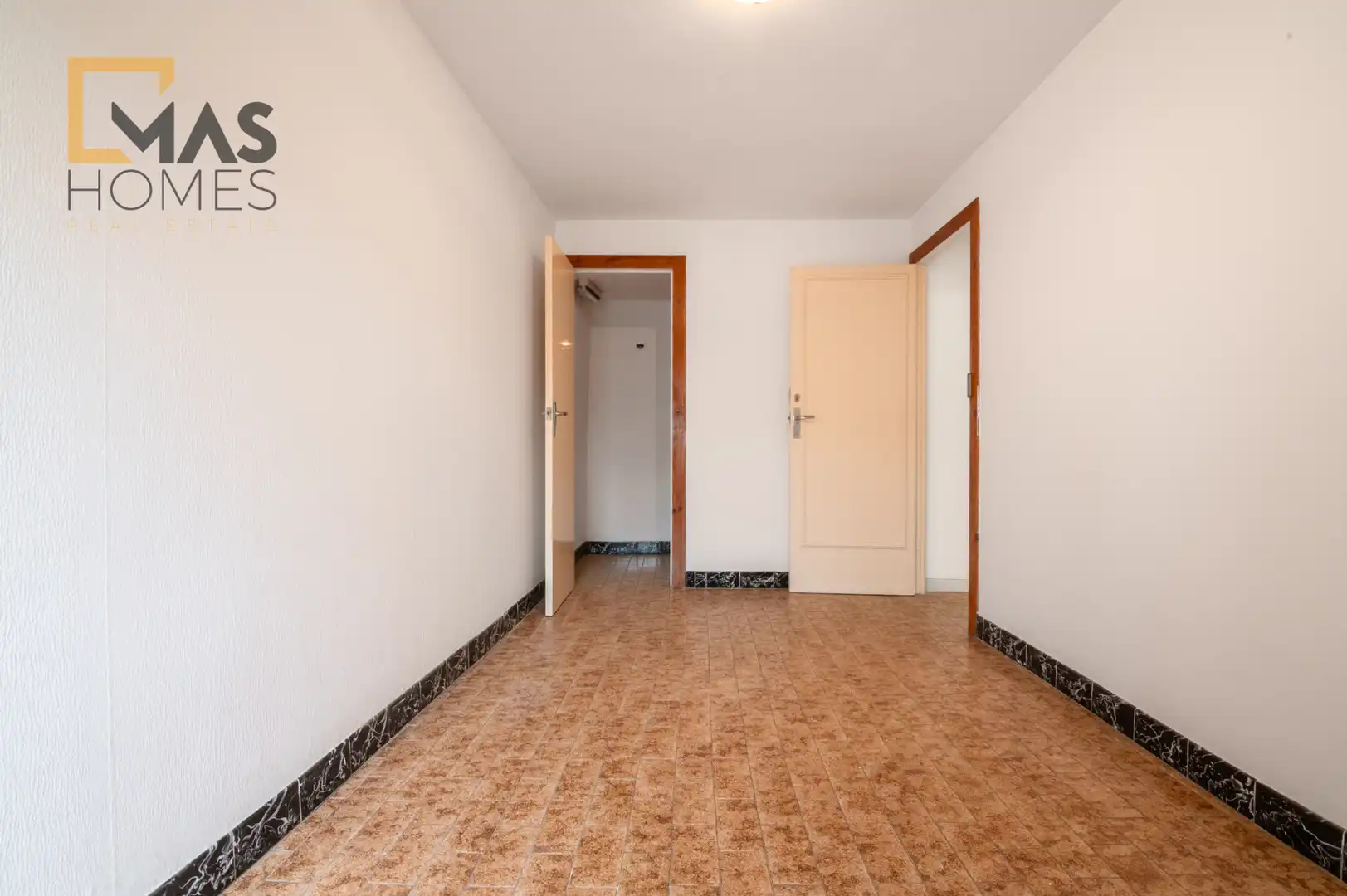Country homes for sale in Carrer Sant Francesc, Pallejà