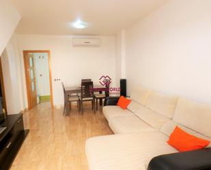 Sala d'estar de Apartament en venda en Mazarrón amb Aire condicionat