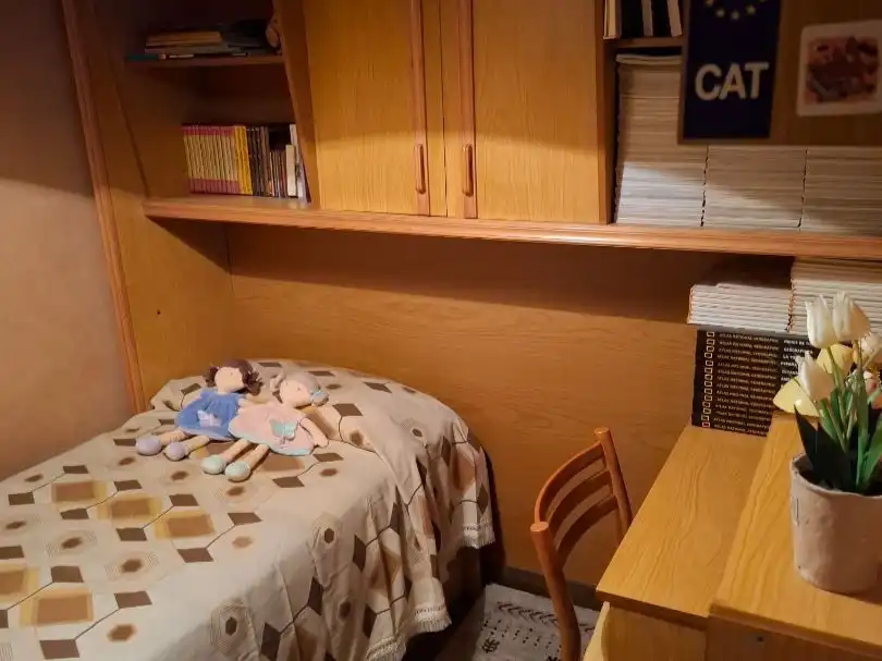 Schlafzimmer von Wohnung zum Verkauf in  Barcelona Capital mit Klimaanlage und Balkon