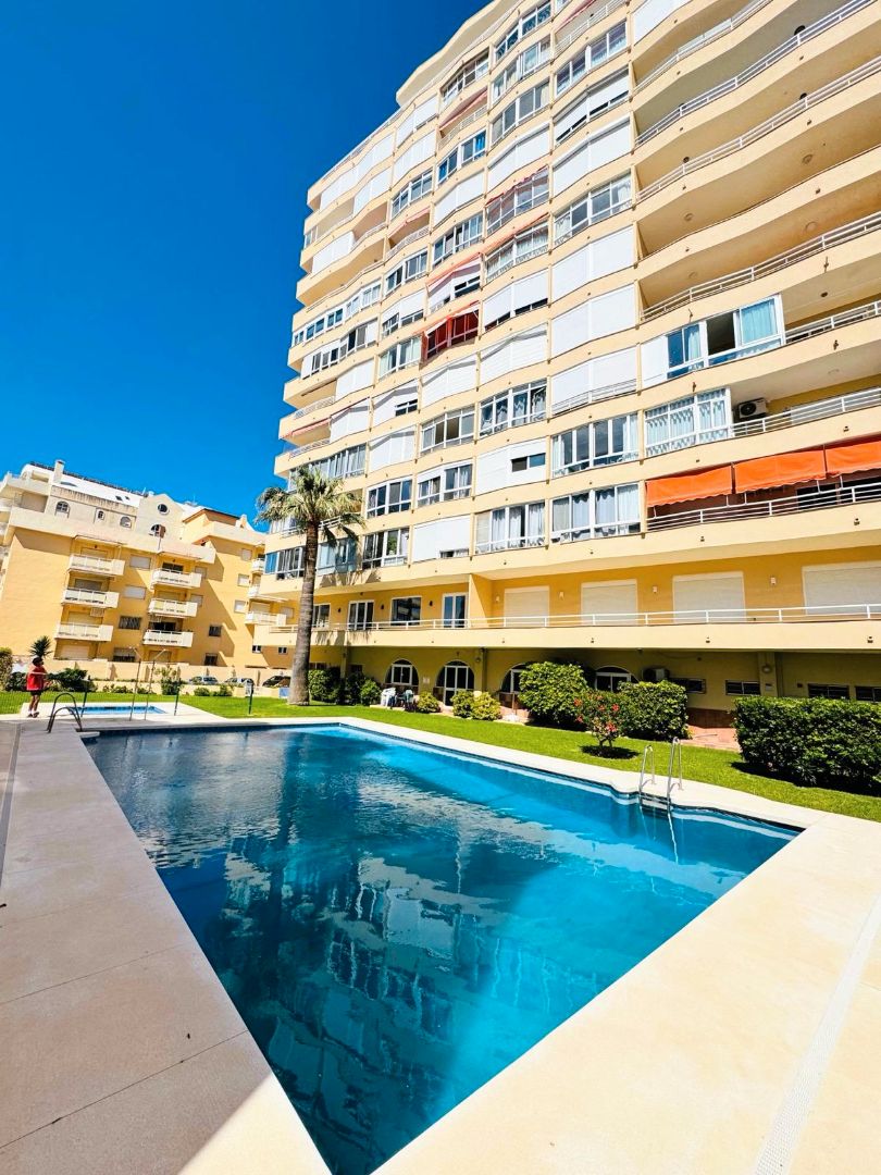 Exterior view of Study to rent in Fuengirola  with Heating, Swimming Pool and Furnished