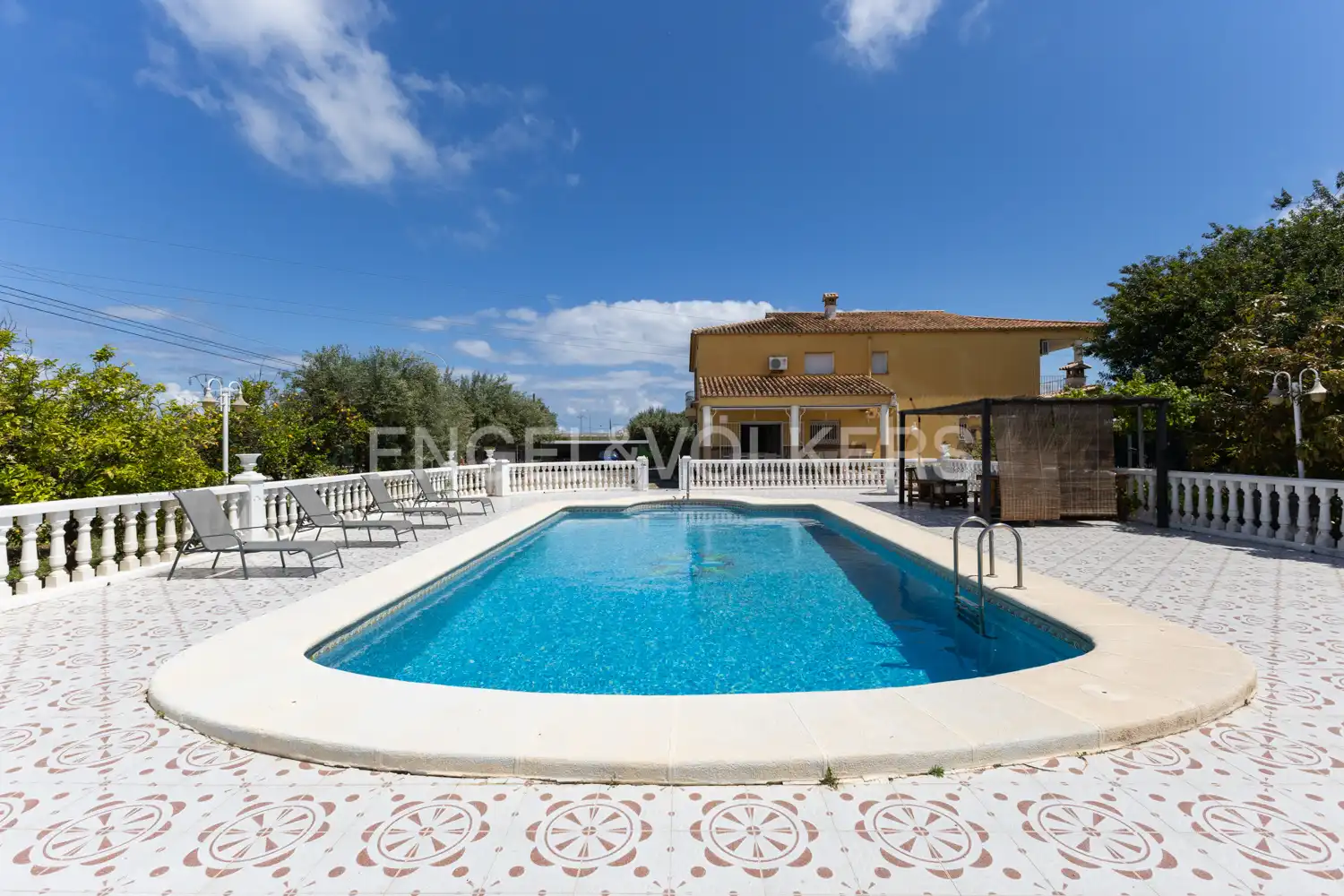 Piscina de Finca rústica en venta en Piles con Aire acondicionado, Calefacción y Jardín privado