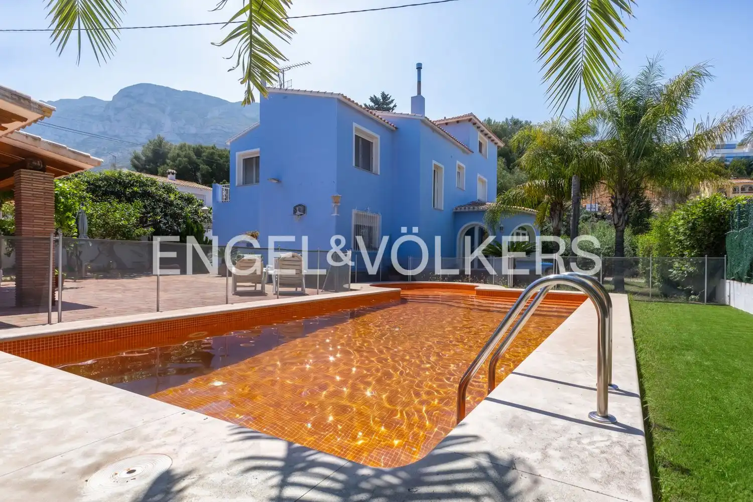 Casa con piscina in vendita a El Montgó, imagen 3