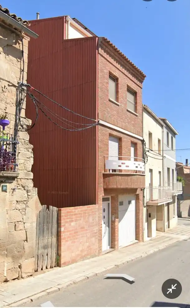 Außenansicht von Residential zum Verkauf in Artesa de Lleida