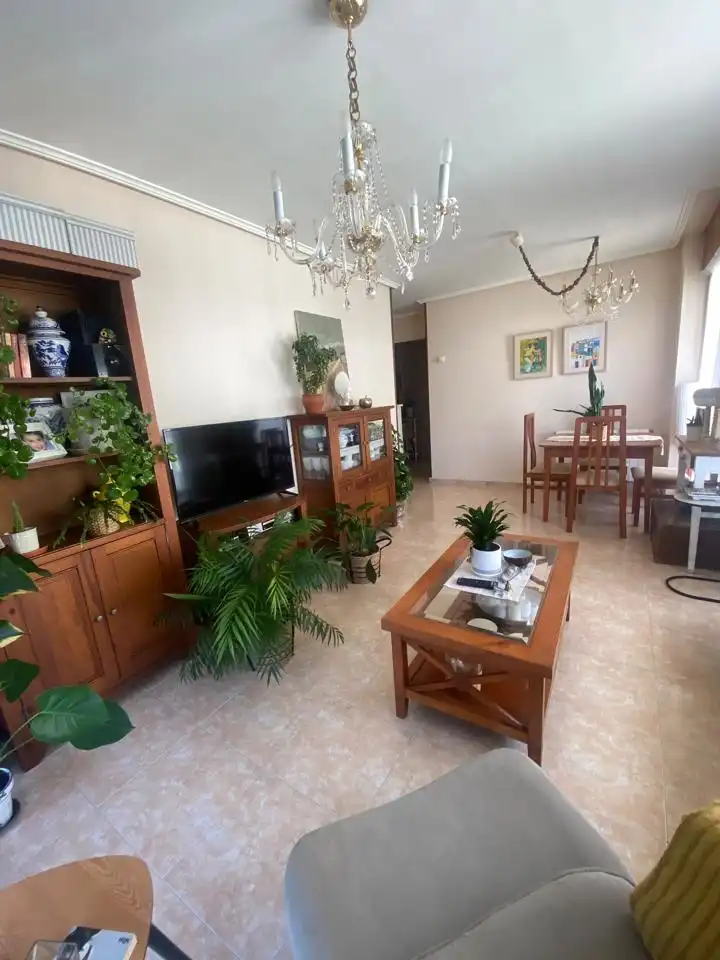 Piso con ascensor en venta en Calle la Brava, imagen 6