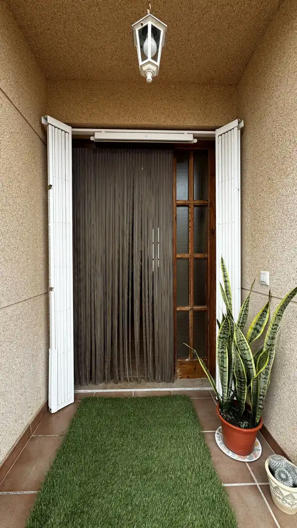 Vista exterior de Casa o xalet en venda en Creixell amb Aire condicionat, Calefacció i Jardí privat