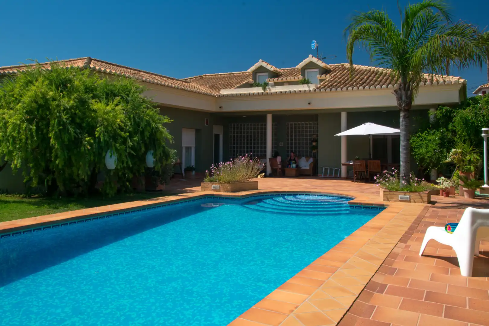 Piscina de Casa o xalet en venda en Beniarbeig amb Aire condicionat, Calefacció i Jardí privat