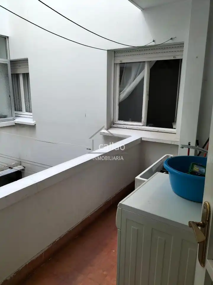 Terraza de Piso de alquiler en Ferrol con Calefacción, Parquet y Amueblado