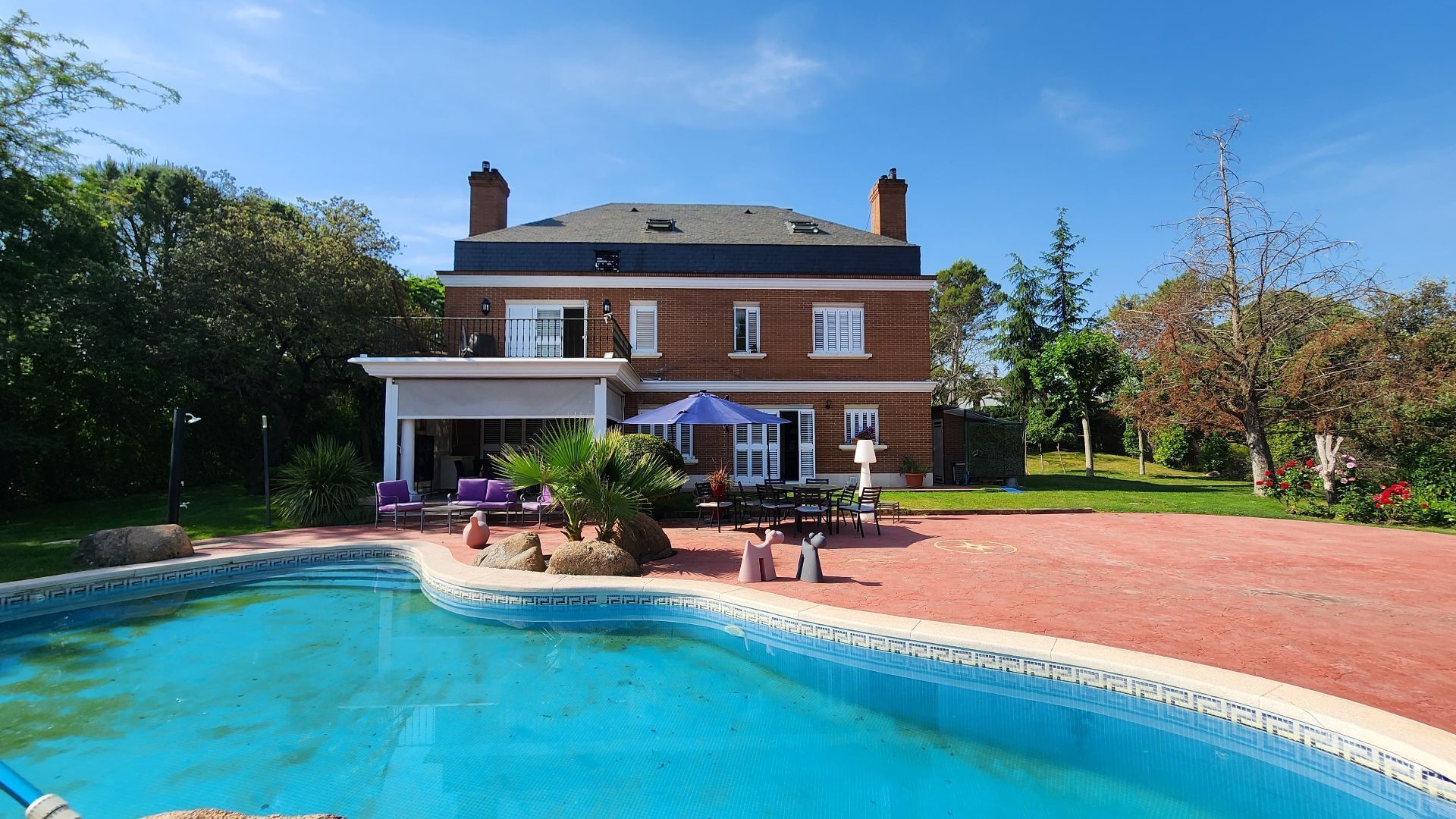Swimming pool of House or chalet for sale in Villaviciosa de Odón  with Air Conditioner, Heating and Terrace