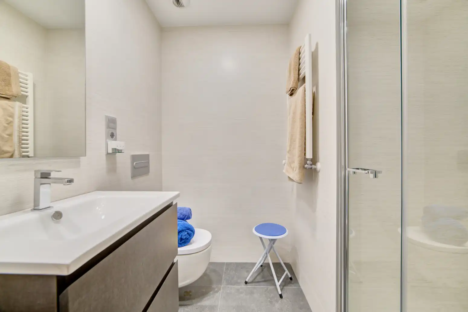 Baño de Piso en venta en  Pamplona / Iruña con Calefacción, Terraza y Trastero