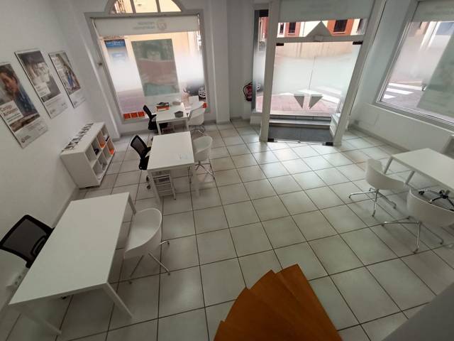 Local comercial en Alquiler en La Vall d'Uixó