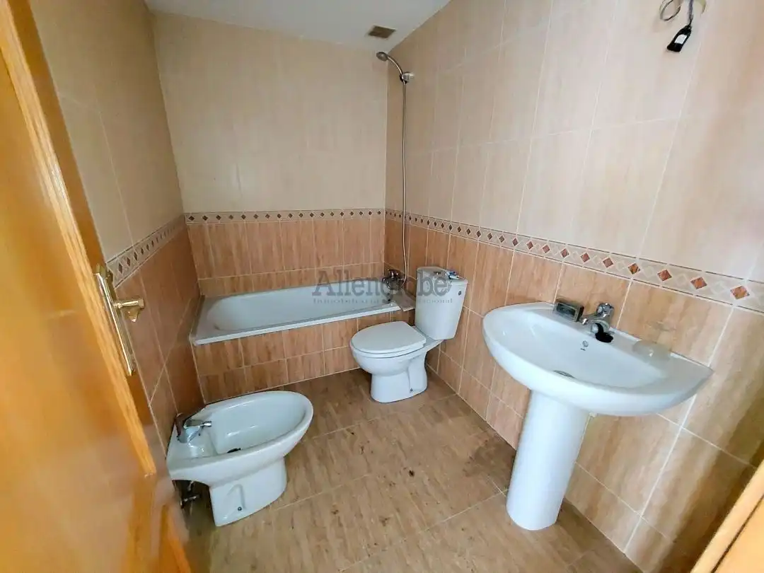 Bathroom of Apartments for sale in Aller  with Heating and Storage room