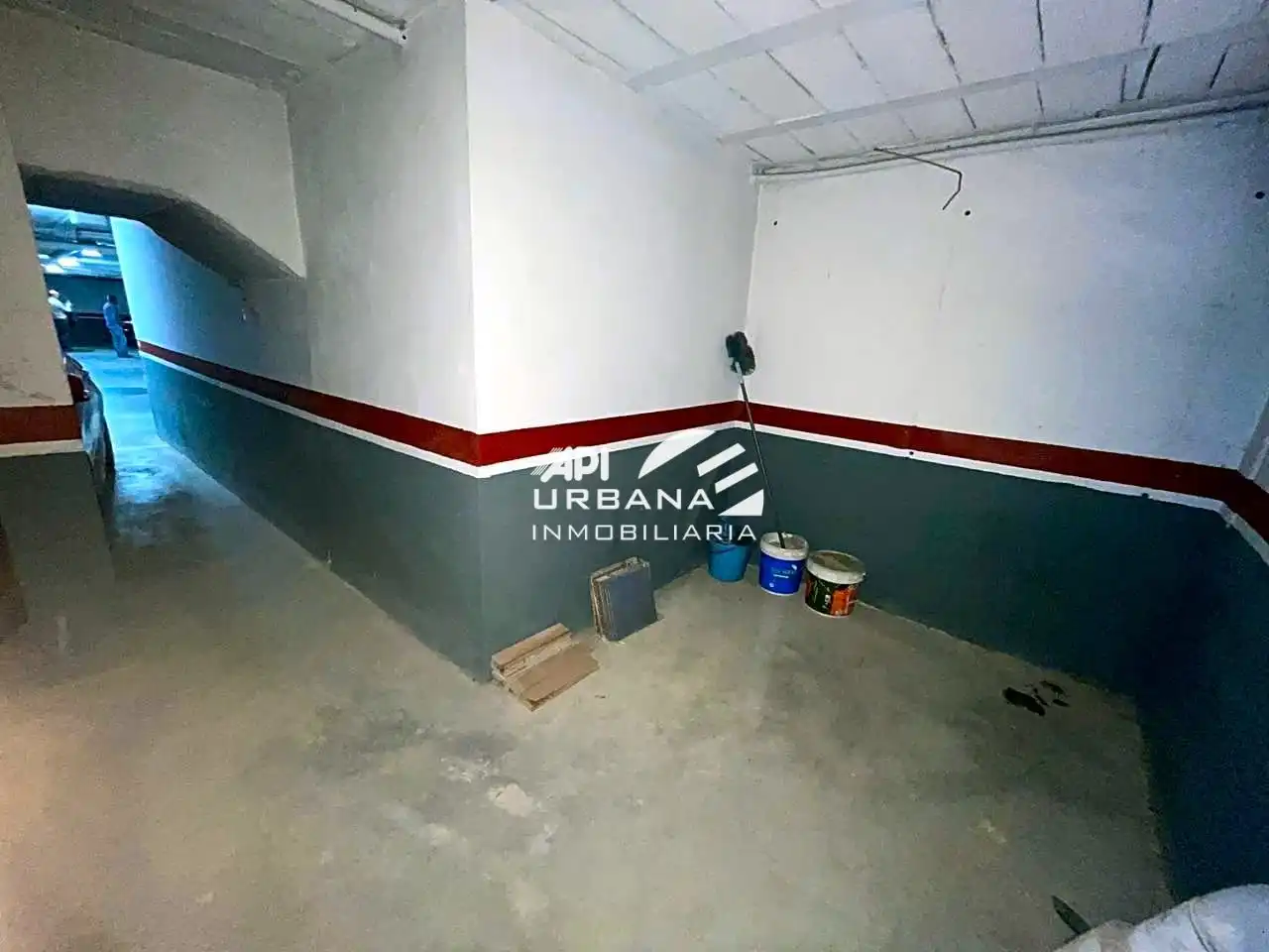 Garage for sale in Lucena