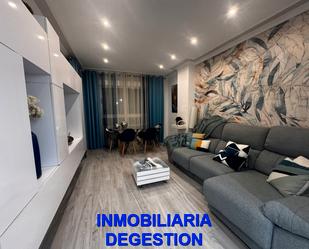 Living room of Flat to rent in Linares  with Air Conditioner, Heating and Furnished