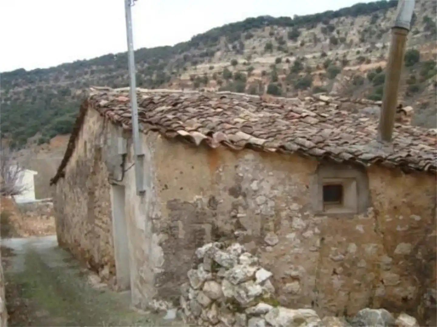 Vista exterior de Piso en venta en Castejón de Henares
