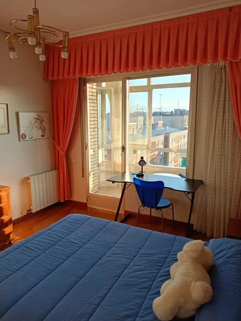 Habitació a San Millán - Ayuntamiento