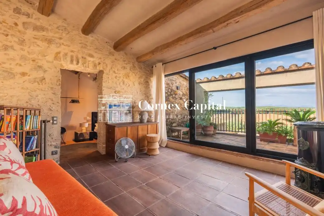 Terrace of Houses for sale in Jafre, Girona