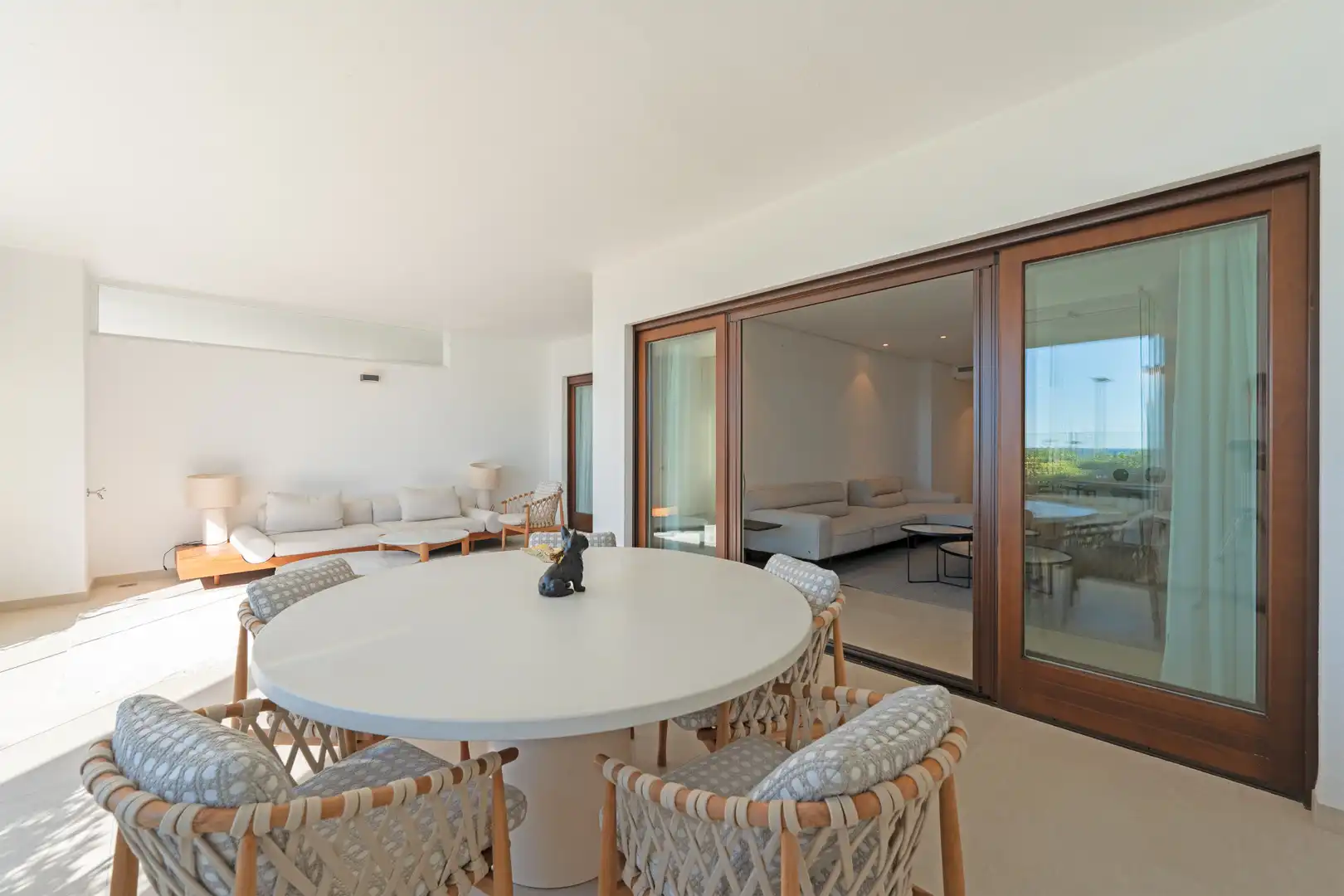 Sala de estar de Planta baja en venta en Estepona con Aire acondicionado, Terraza y Trastero
