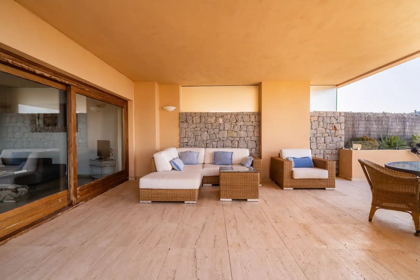 Terrassa de Apartament en venda en Sant Josep de sa Talaia amb Aire condicionat, Calefacció i Terrassa
