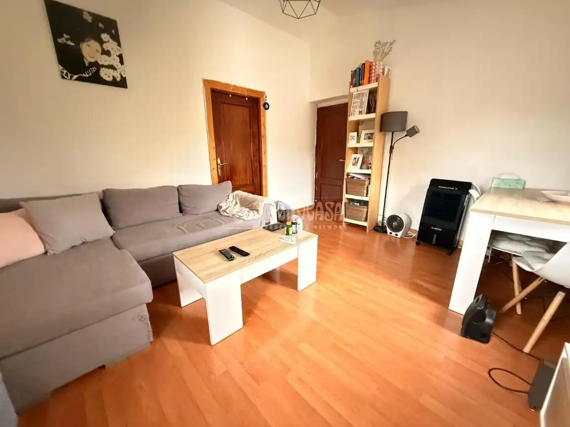 Living room of Flat for sale in Madrid
