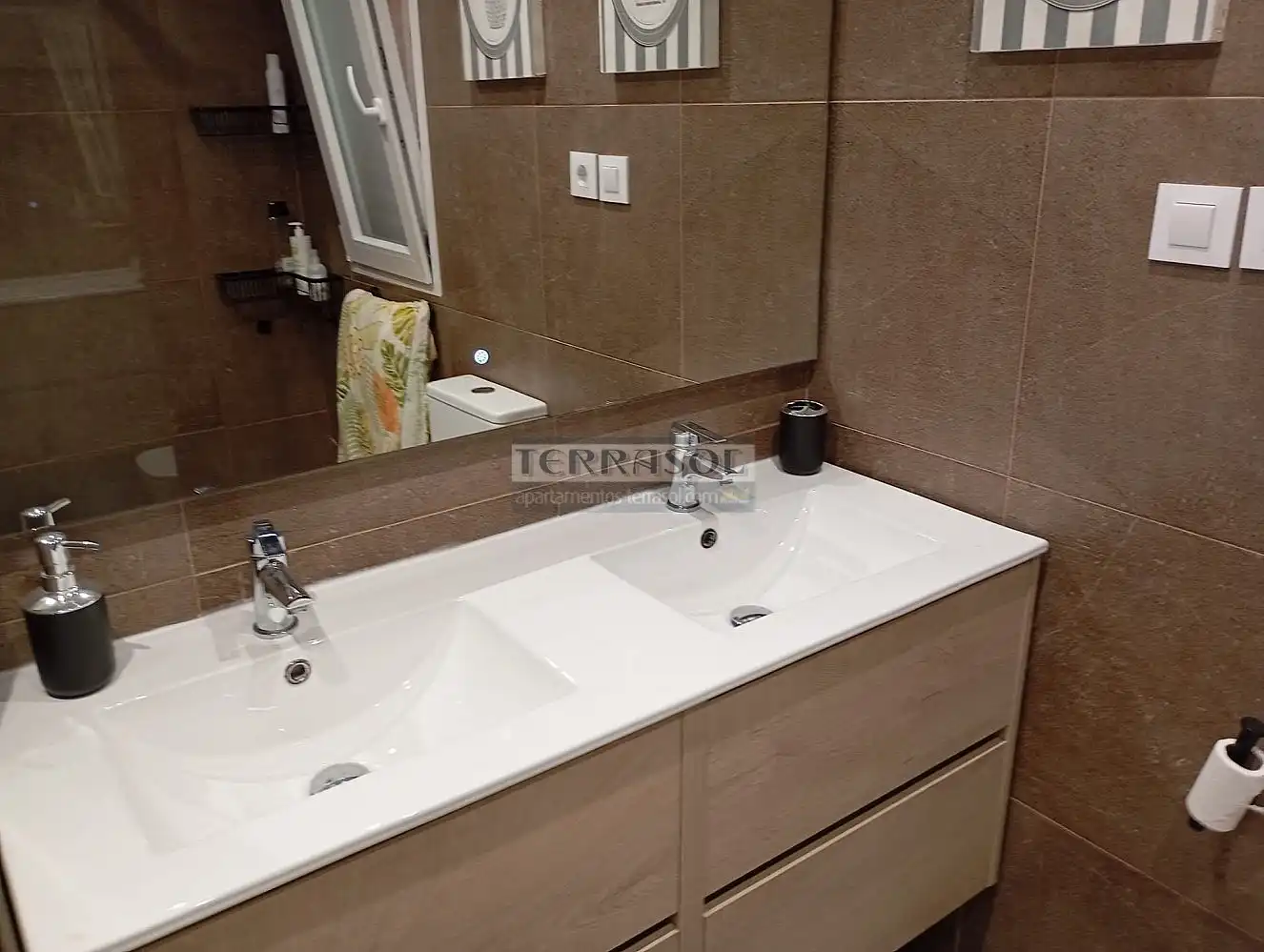 Bathroom of Detached homes for sale in Vélez-Málaga  with Air Conditioner, Heating and Terrace